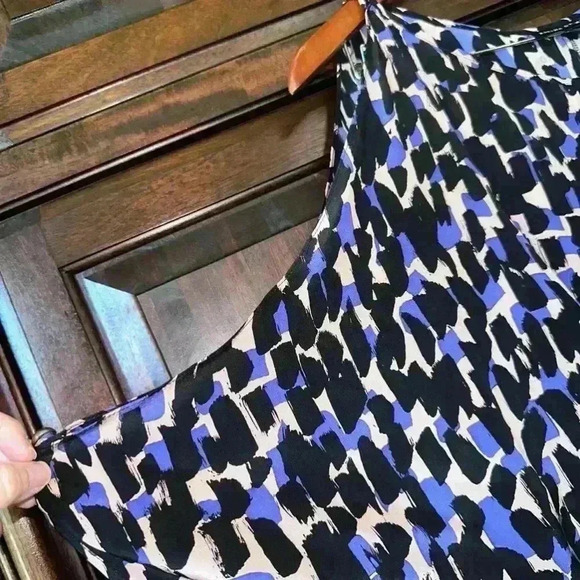 New With Tags / Karina Grimaldi Cold Shoulder Dress, Size S, Black & Purple - Picture 9 of 11